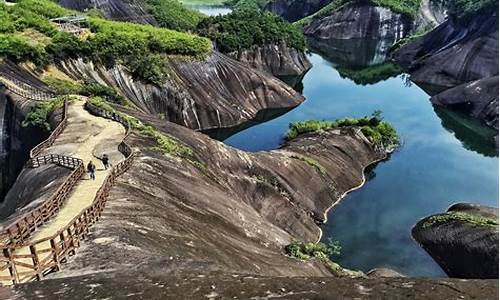 夏季旅游攻略必玩的景点,夏季旅游的好去处有哪些地方