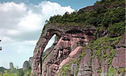 龙虎山风景区详细介绍 门票价格,龙虎山旅游攻略景点门票